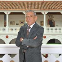 Julio Londoño Paredes