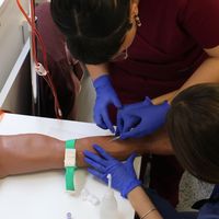 Sala multipropósitos 2 para simulación de baja y media fidelidad